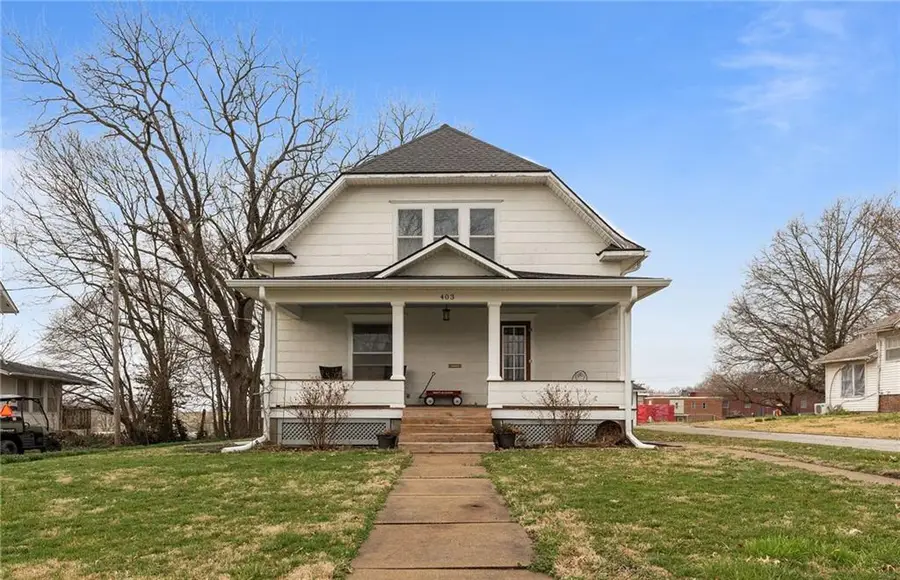 403 N Wooden Avenue, Braymer, MO 64624 - #2