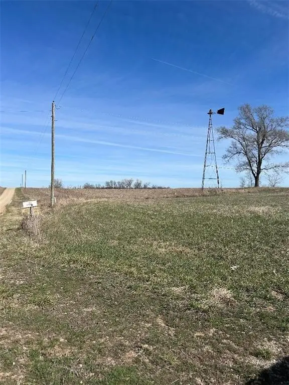 17180 Riley Road, Winchester, KS 66097 - #1