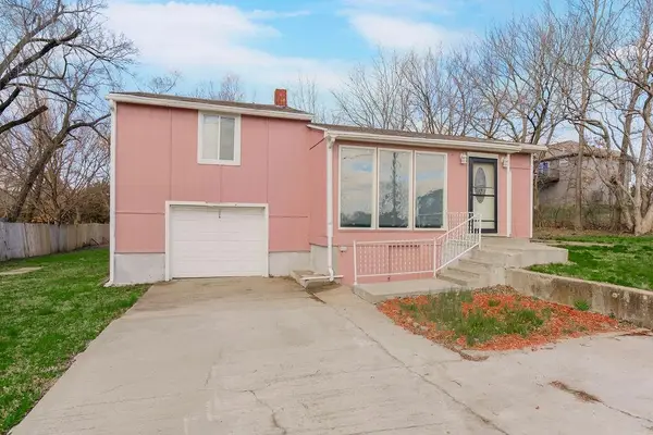 3706 NE 82nd Terrace, Kansas City, MO 64119