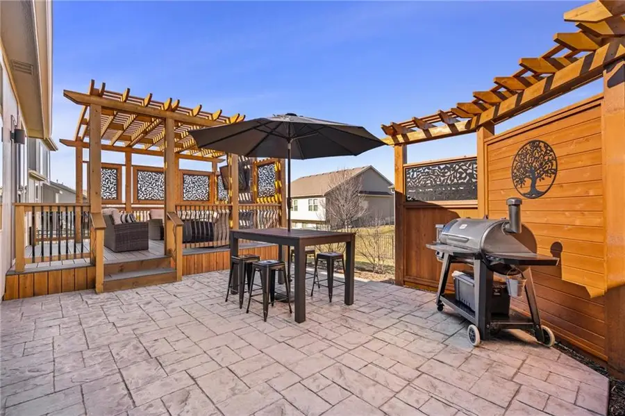 18506 W 194th Terrace, Spring Hill, KS 66083 - #3