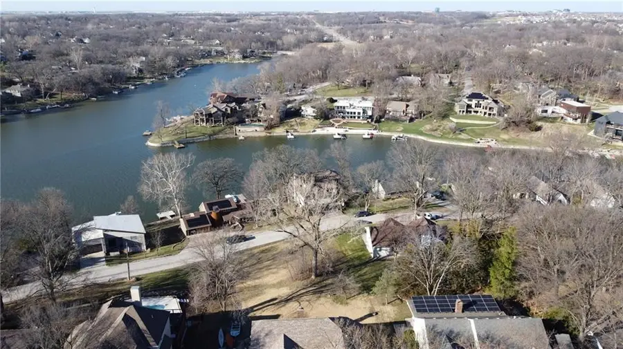 9305 NW 80th Street, Weatherby Lake, MO 64152 - #3