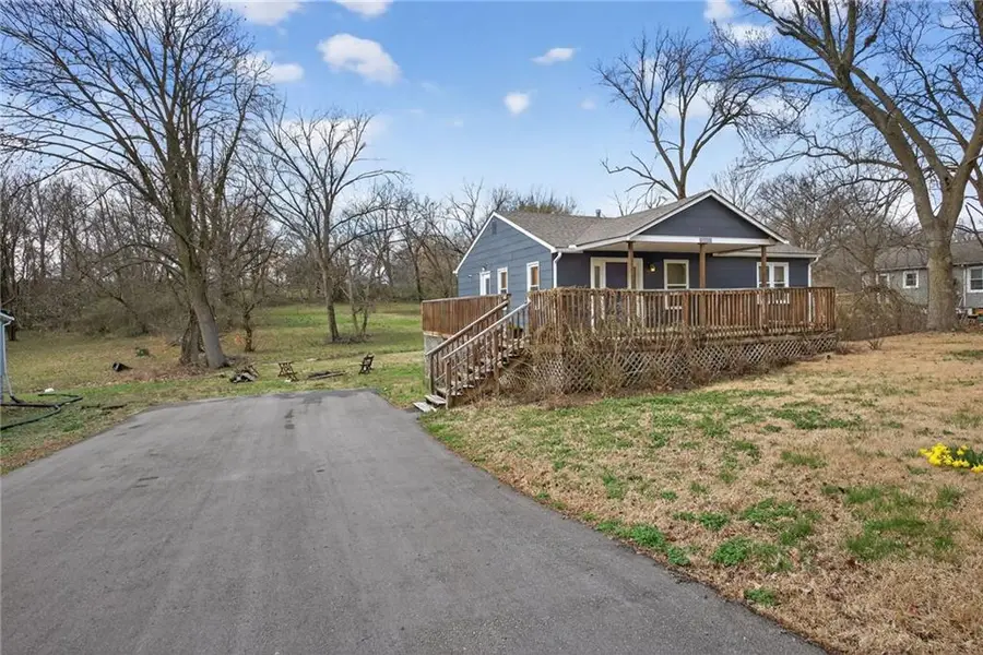 2832 N 74 Street, Kansas City, KS 66109 - #2