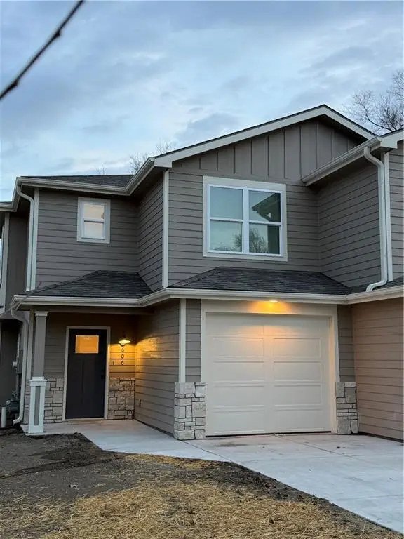 606 North Street, Lawrence, KS 66044 - #1