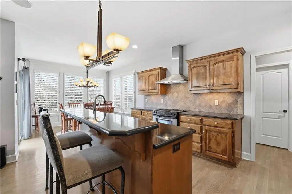 15708 Linden Street, Overland Park, KS 66224 - #1