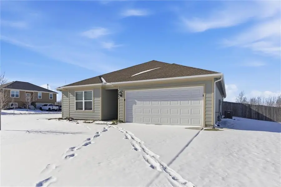 21844 Franklin Street, Spring Hill, KS 66083 - #3