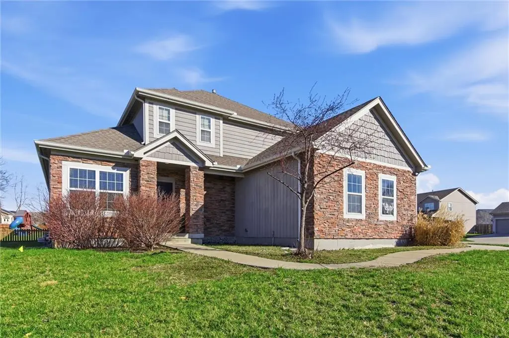 11020 N Jefferson Street, Kansas City, MO 64155 - #1