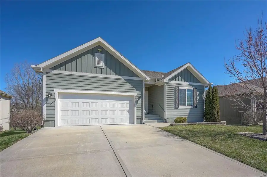 1817 Prairie Grass Drive, Raymore, MO 64083 - #2