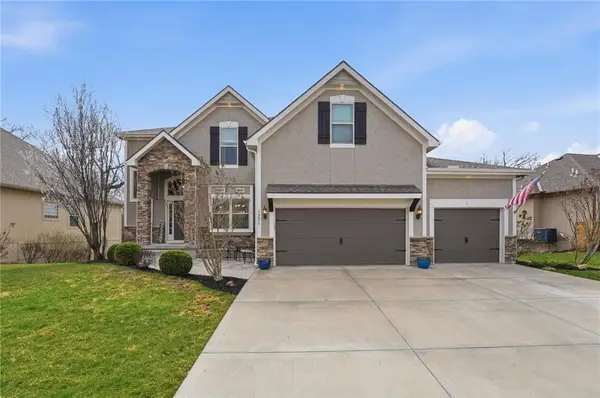 14855 NW 61st Street, Parkville, MO 64152