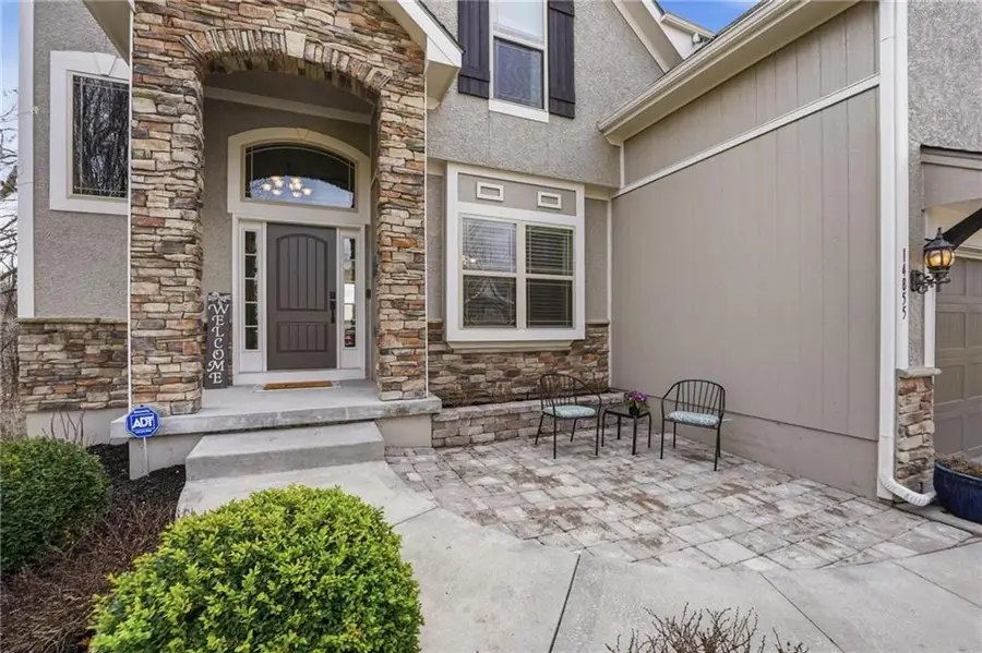 14855 NW 61st Street, Parkville, MO 64152 - #2