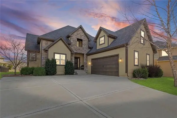 31151 W 165th Terrace, Gardner, KS 66030