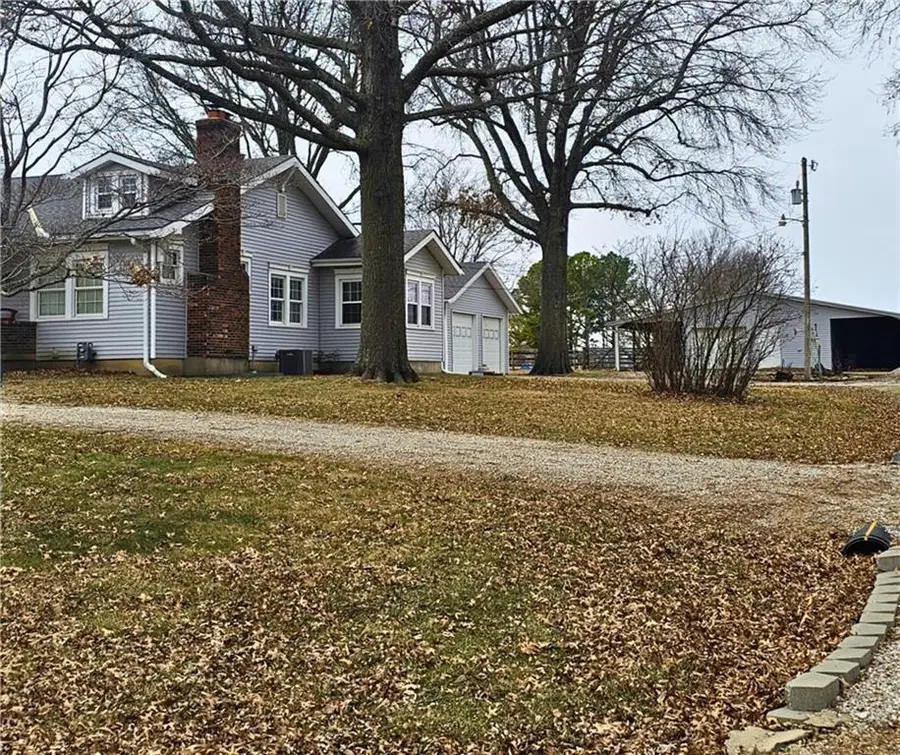 10304 Howard Road, Lees Summit, MO 64086 - #3