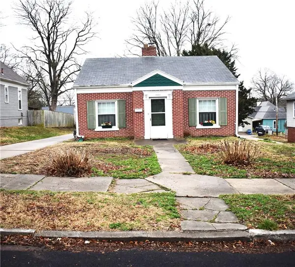 2922 Angelique Street, St Joseph, MO 64501