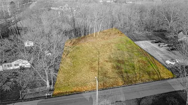 8818 N Main Street, Kansas City, MO 64155