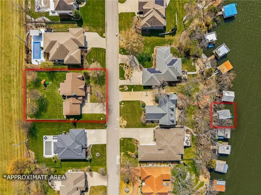 611 N Winnebago Drive, Lake Winnebago, MO 64034 - #3