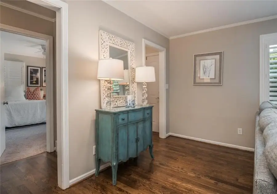 2512 W 77th Street, Prairie Village, KS 66208 - #3