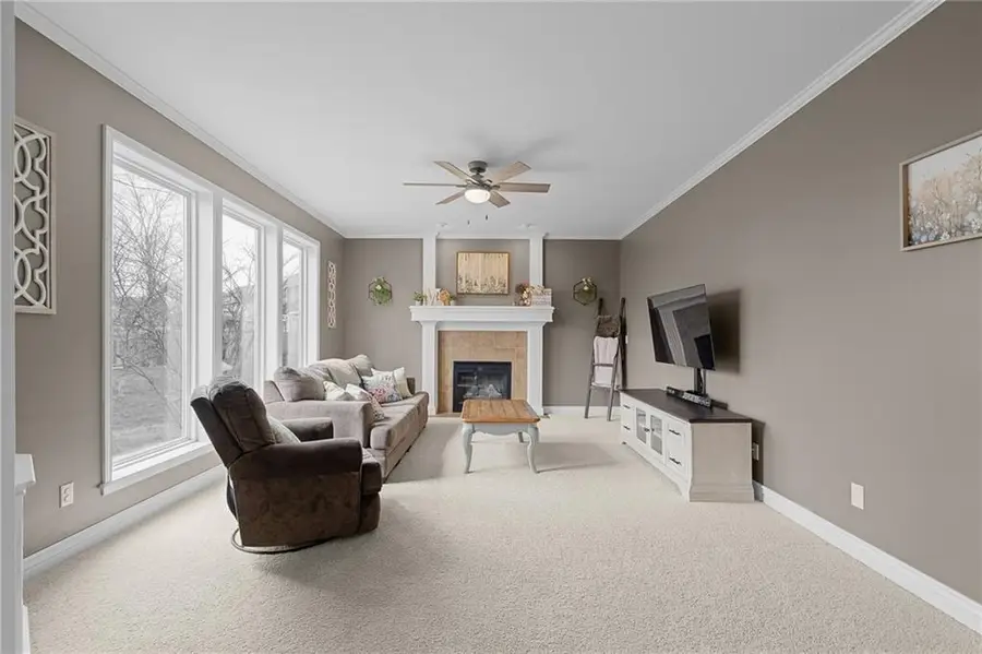 927 Hedge Apple Place, Raymore, MO 64083 - #3