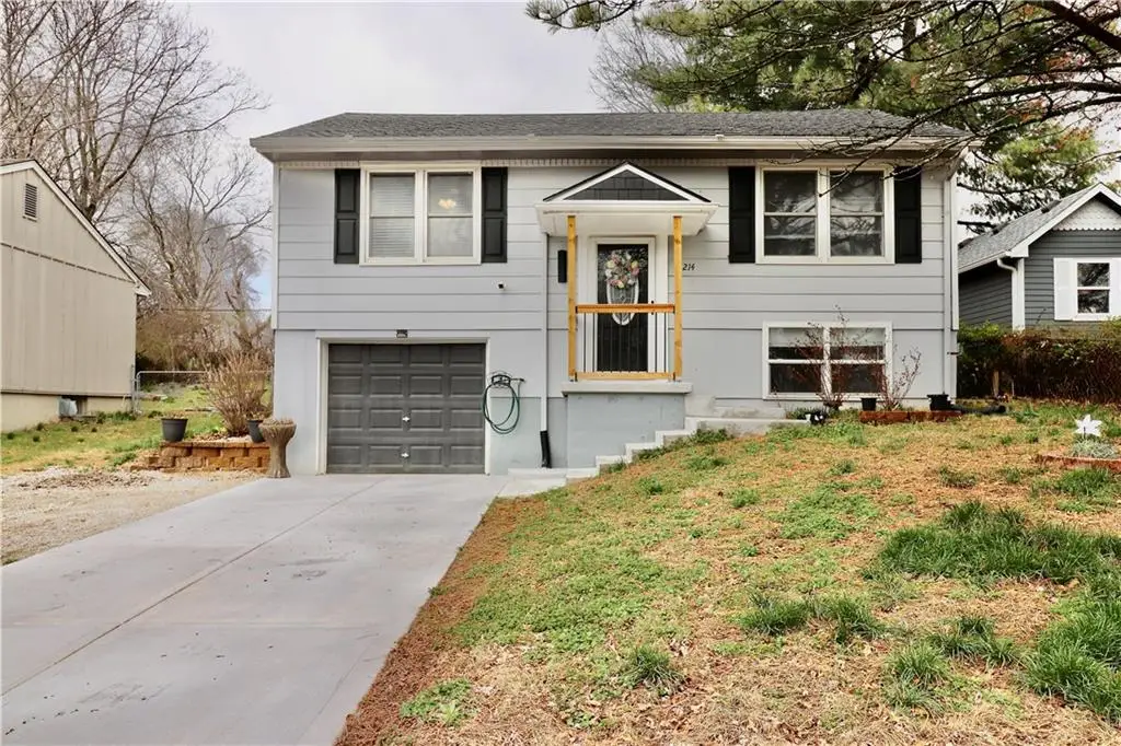 11214 E 10th Street S, Independence, MO 64054 - #1