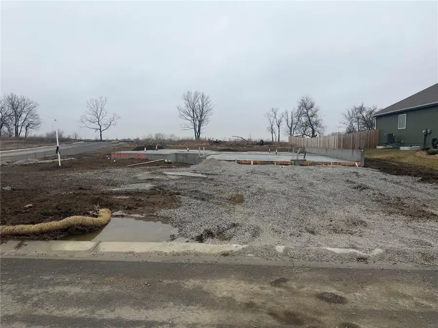 11109 E 209th Street, Peculiar, MO 64078 - #2