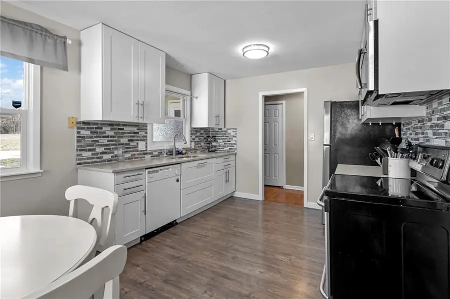 540 S 72nd Street, Kansas City, KS 66111 - #3