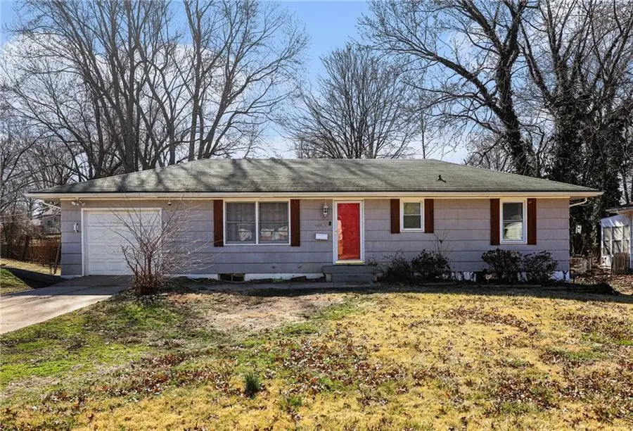 6409 E 110th Street, Kansas City, MO 64134 - #2