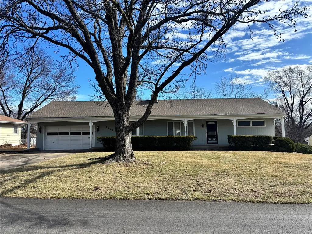 3933 NE Indianola Drive, Kansas City, MO 64116 - #1