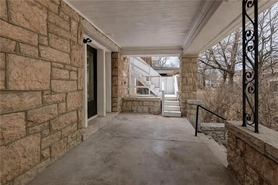 2637 E 29th Street, Kansas City, MO 64128 - #2