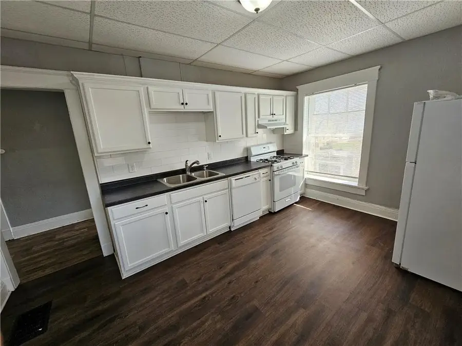 2637 E 29th Street, Kansas City, MO 64128 - #3