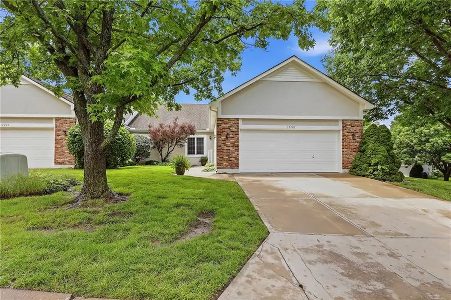 12202 Caenen Drive, Overland Park, KS 66213 - #3