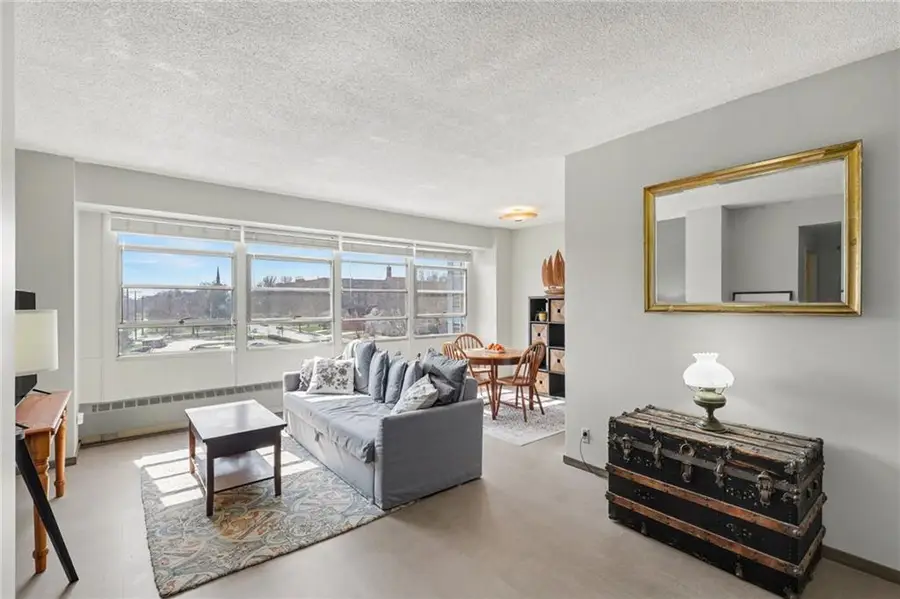 333 W Meyer Boulevard #514, Kansas City, MO 64113 - #3