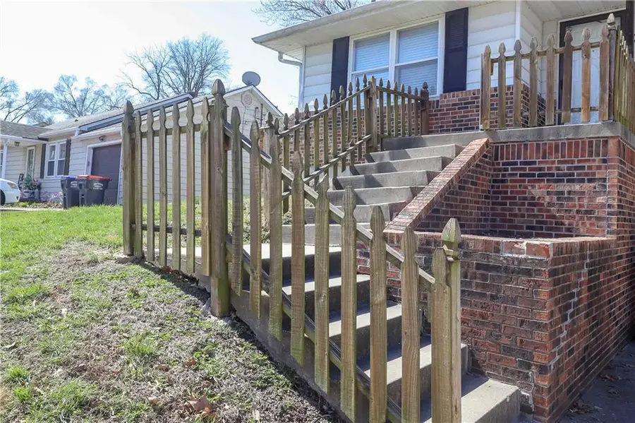 3018 N 153rd Terrace, Basehor, KS 66007 - #3