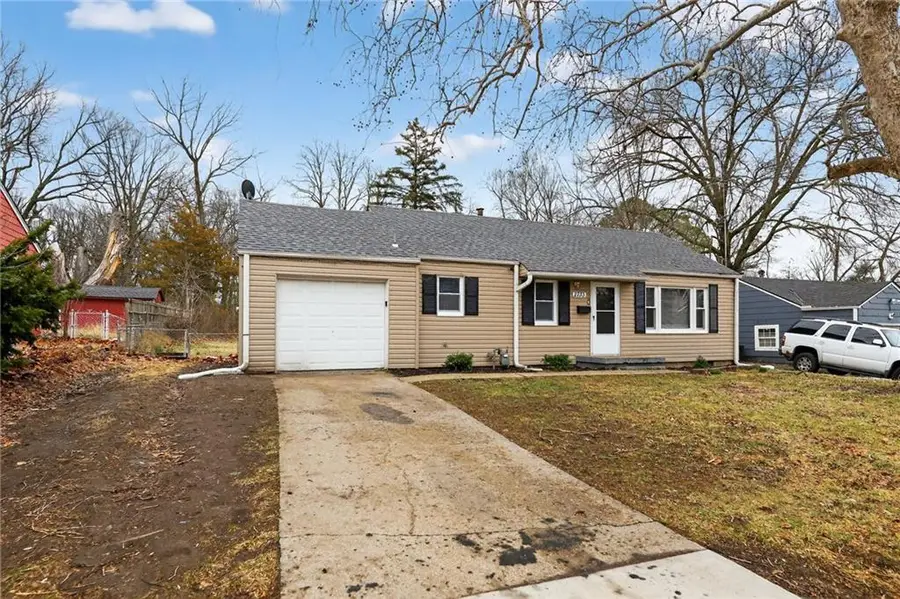 2733 N 47th Terrace, Kansas City, KS 66104 - #2