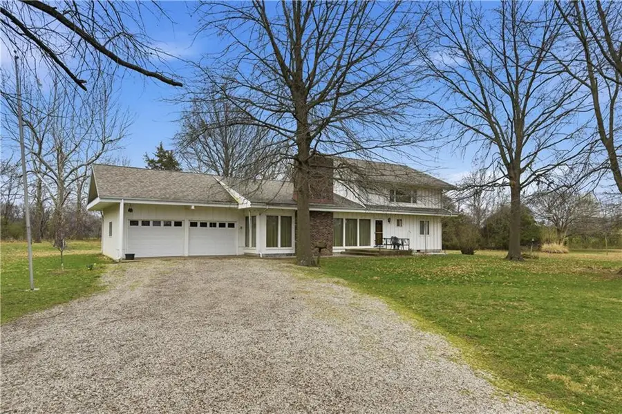 1074 S 240th Street, Pittsburg, KS 66762 - #3