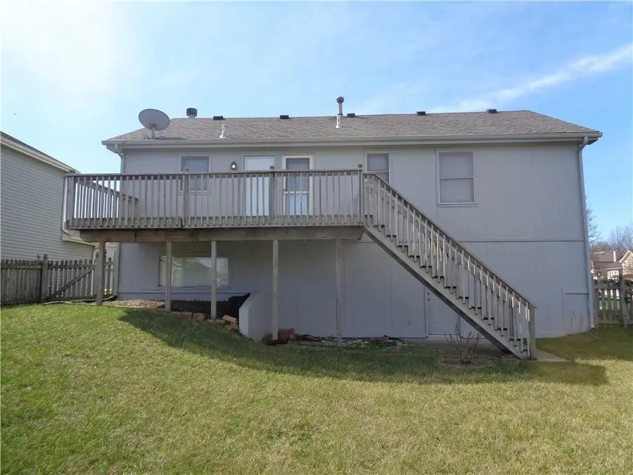 8612 NE 111th Street, Kansas City, MO 64157 - #2