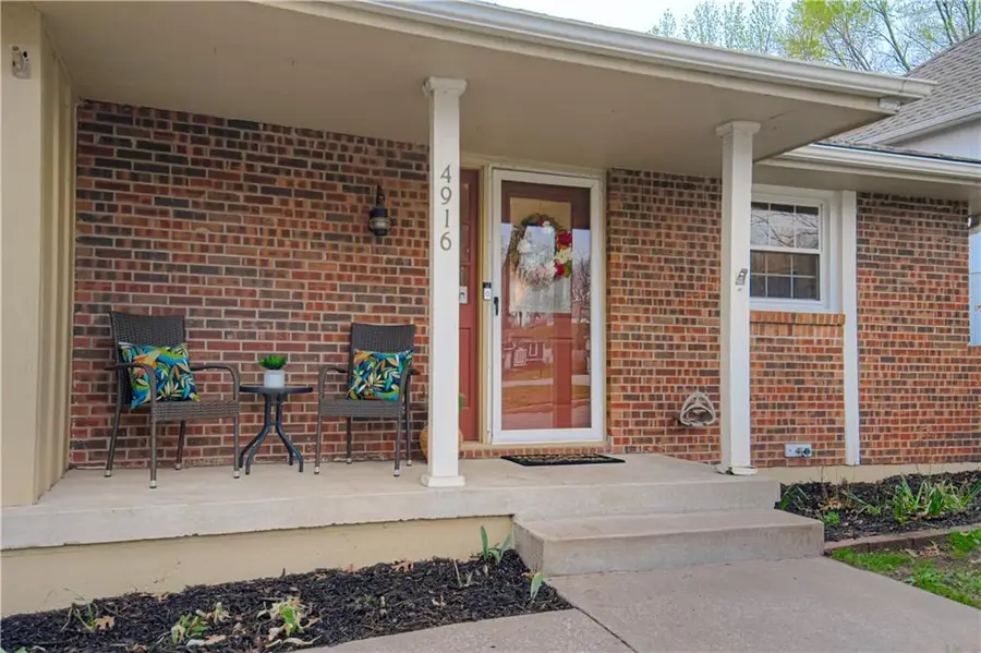 4916 S Shrank Drive, Independence, MO 64055 - #2