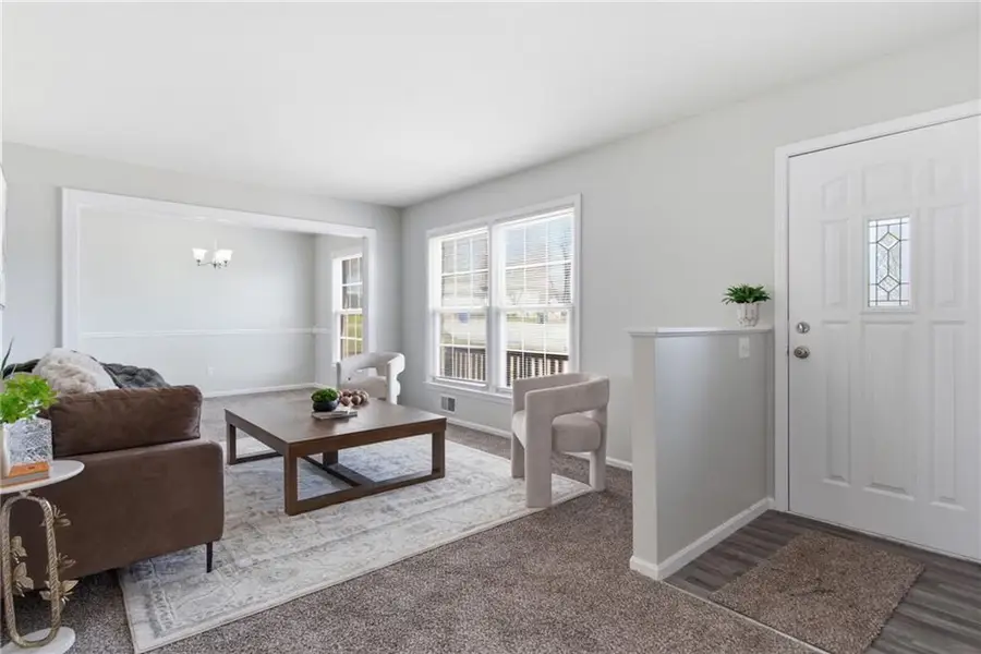 6611 N Montgall Avenue, Gladstone, MO 64119 - #2