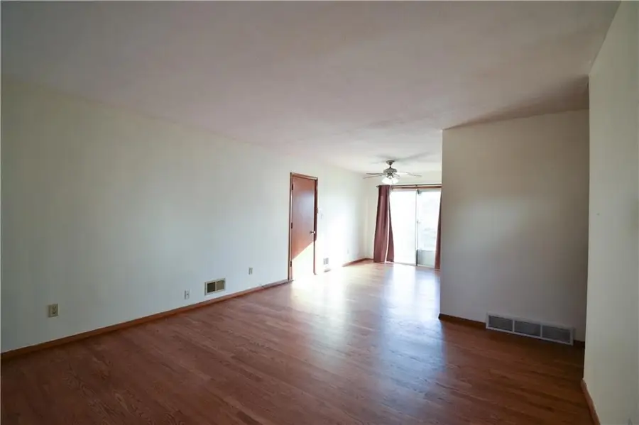 16824 E 31st Street S, Independence, MO 64055 - #3