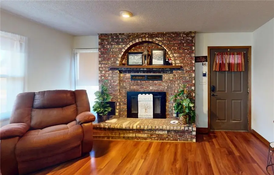 511 S Clay Street, Nevada, MO 64772 - #2