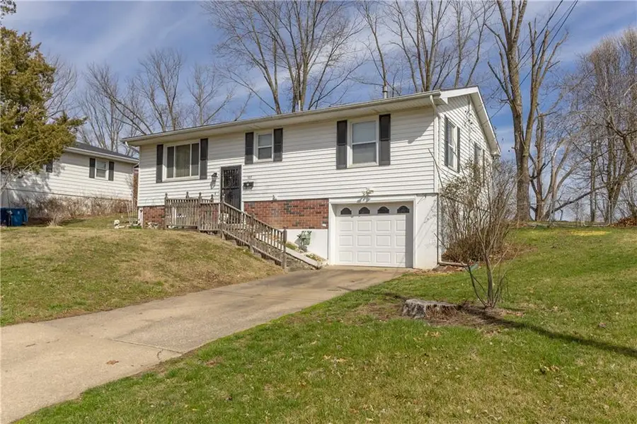 107 Collette Street, Excelsior Springs, MO 64024 - #2