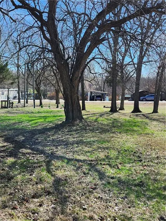 53 Deepwoods Drive, Linn Valley, KS 66040 - #2