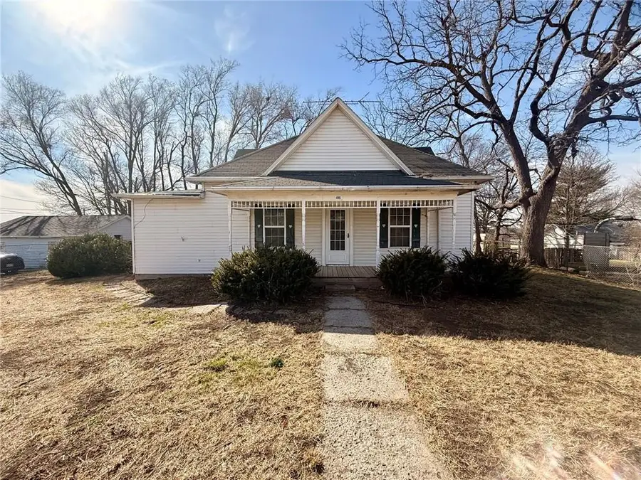 416 S 5th Street, Hopkins, MO 64461 - #2