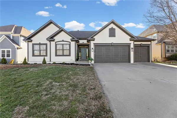 8901 N St Clair Avenue, Kansas City, MO 64154