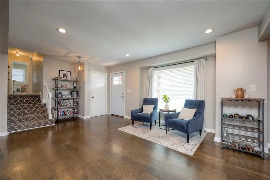 800 W 122nd Street, Kansas City, MO 64145 - #3