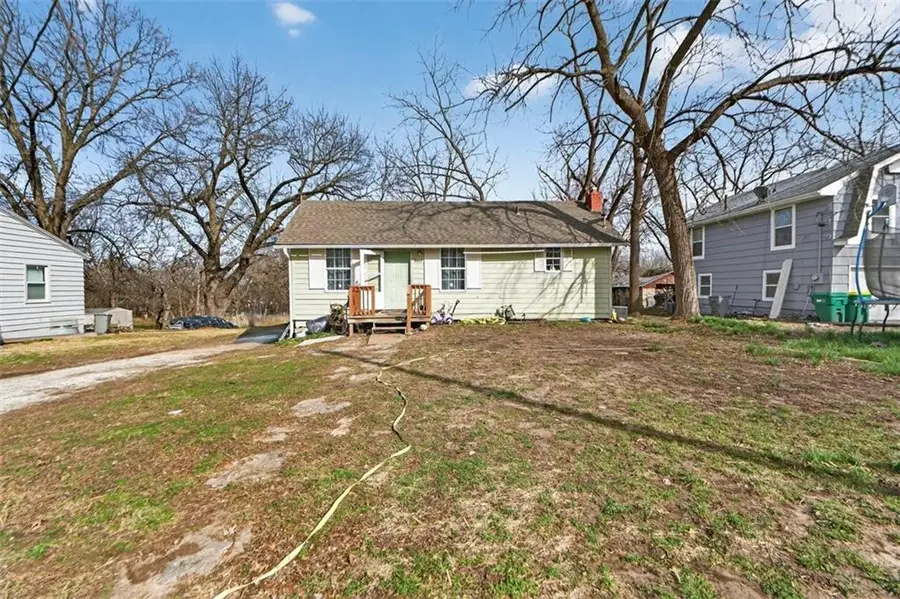 3011 N 47th Terrace, Kansas City, KS 66104 - #2