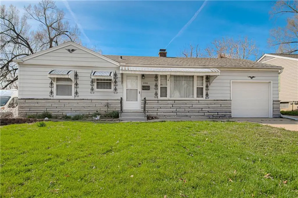 606 N Rogers Street, Independence, MO 64050 - #1
