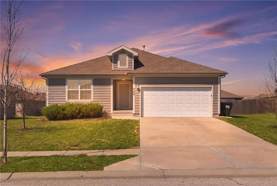 726 S Cypress Street, Gardner, KS 66030 - #2