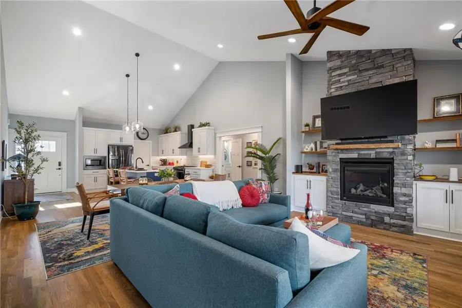 2110 Chateau Place, Raymore, MO 64083 - #3