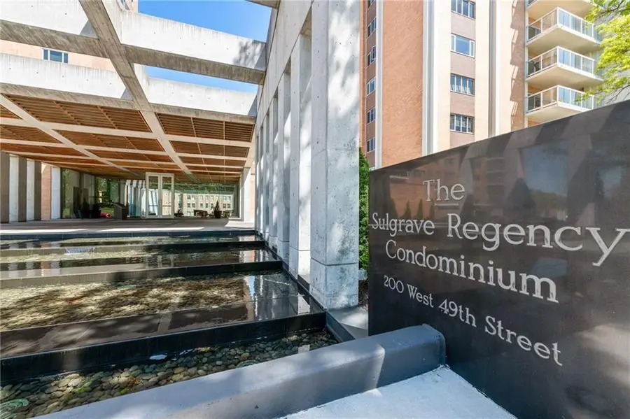 221 W 48th Street #1402, Kansas City, MO 64112 - #2