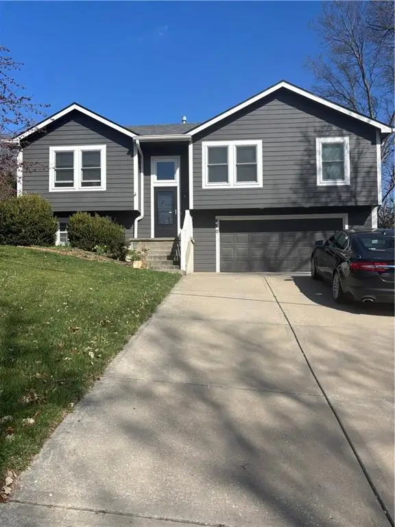 420 Rees Street, Leavenworth, KS 66048 - #1