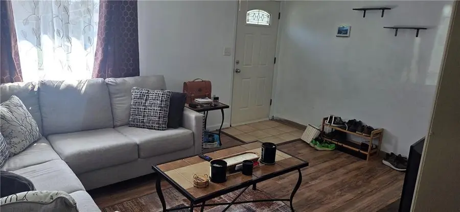 1606 W Sheley Road, Independence, MO 64052 - #3