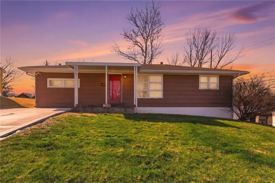 4323 Yecker Avenue, Kansas City, KS 66104 - #2